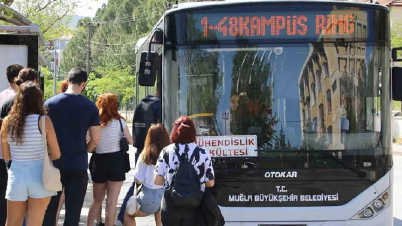 Muğla Büyükşehir Belediyesi Üniversite Öğrencilerine Ulaşım Desteği: 1 TL’ye Aylık Abonman!