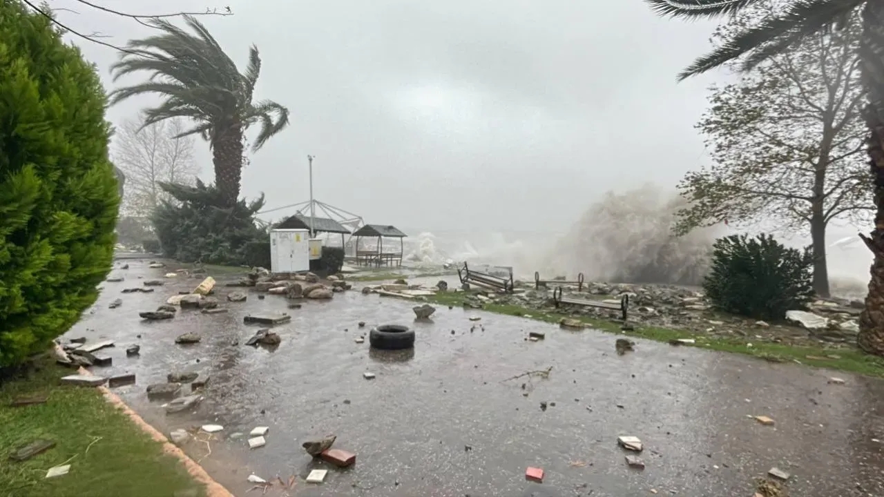 Son Dakika: İstanbul’da Fırtına Uyarısı!
