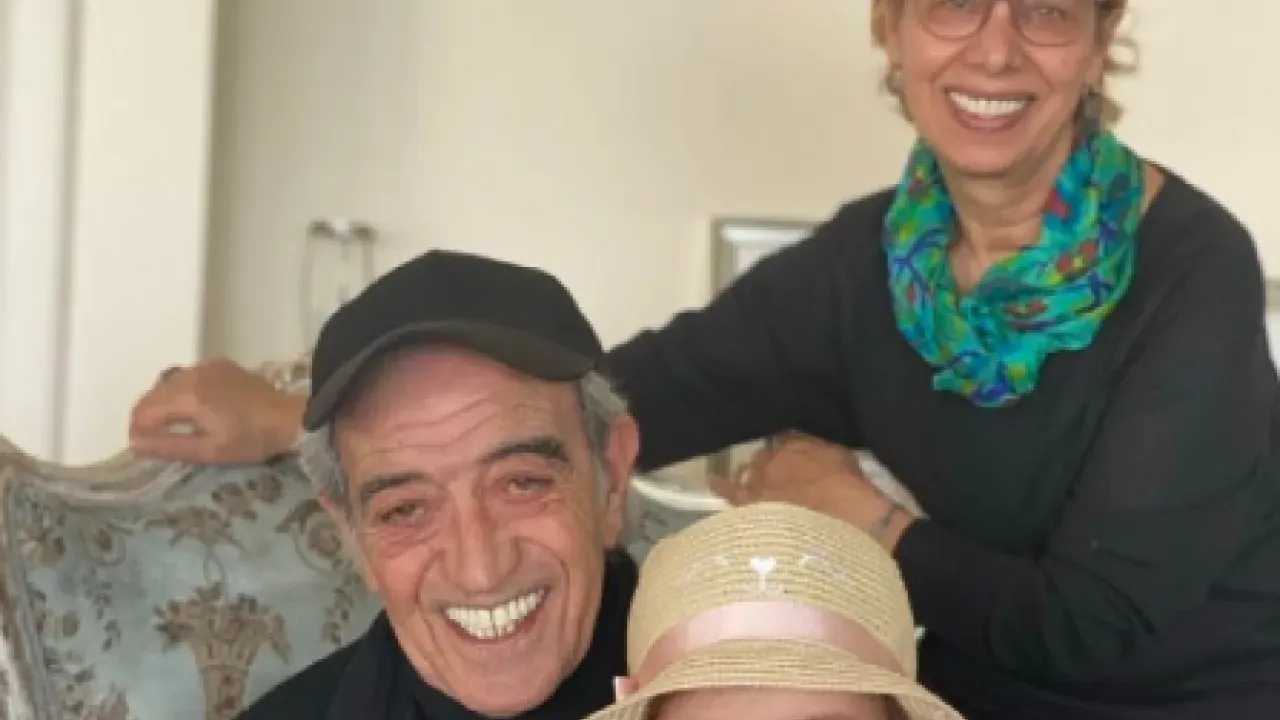 Edip Akbayram’ın 50 Yıllık Eşi Ayten Akbayram’dan Duygulandıran Veda Mesajı "Buraya Kadarmış Öbür Yarım Buraya Kadar..."