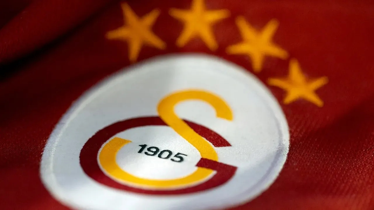 Galatasaray'dan Ayrılık Haberi!