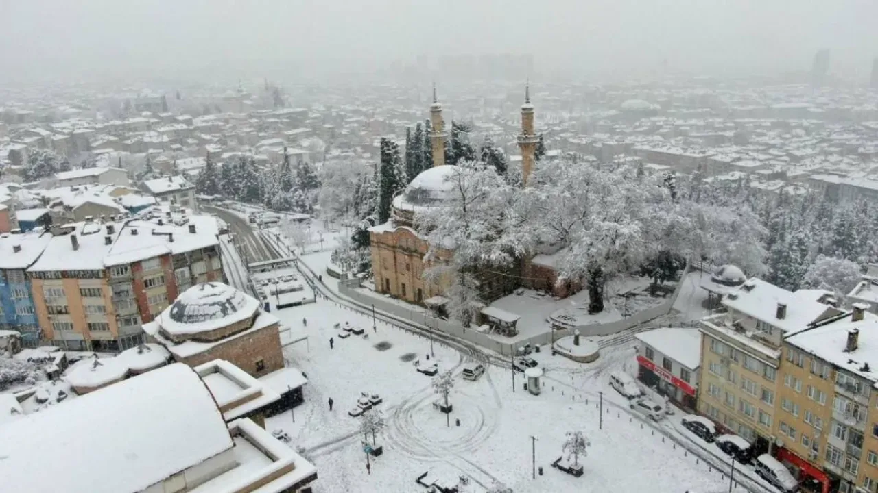 Image for 20 Şubat İstanbul'da Üniversiteler Tatil Mi? İşte Son Durum
