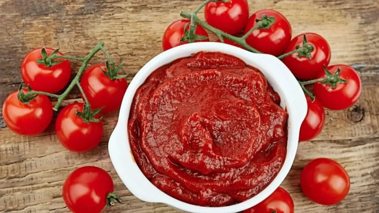 Image for Kışa Hazırlıklar Tüm Hızı İle Devam Ediyor! Muhteşem Ev Salçası Nasıl Yapılır?