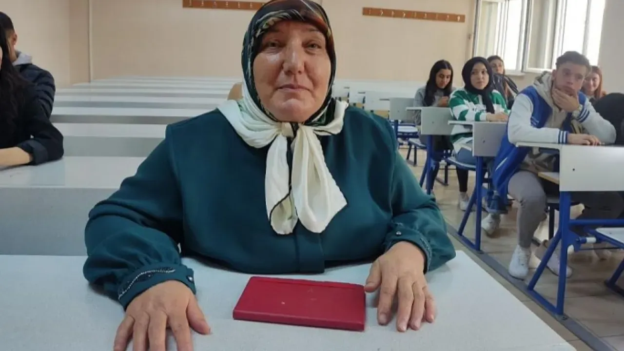 Image for Ümmü Nine Üniversite Hayalini Gerçekleştirdi