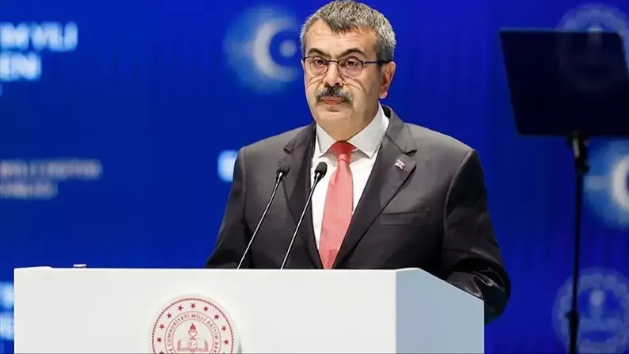 Image for BAKAN TEKİN AÇIKLADI: SÖZLEŞMELİ ÖĞRETMENLİK MÜLAKAT SONUÇLARI O TARİHTE AÇIKLANACAK