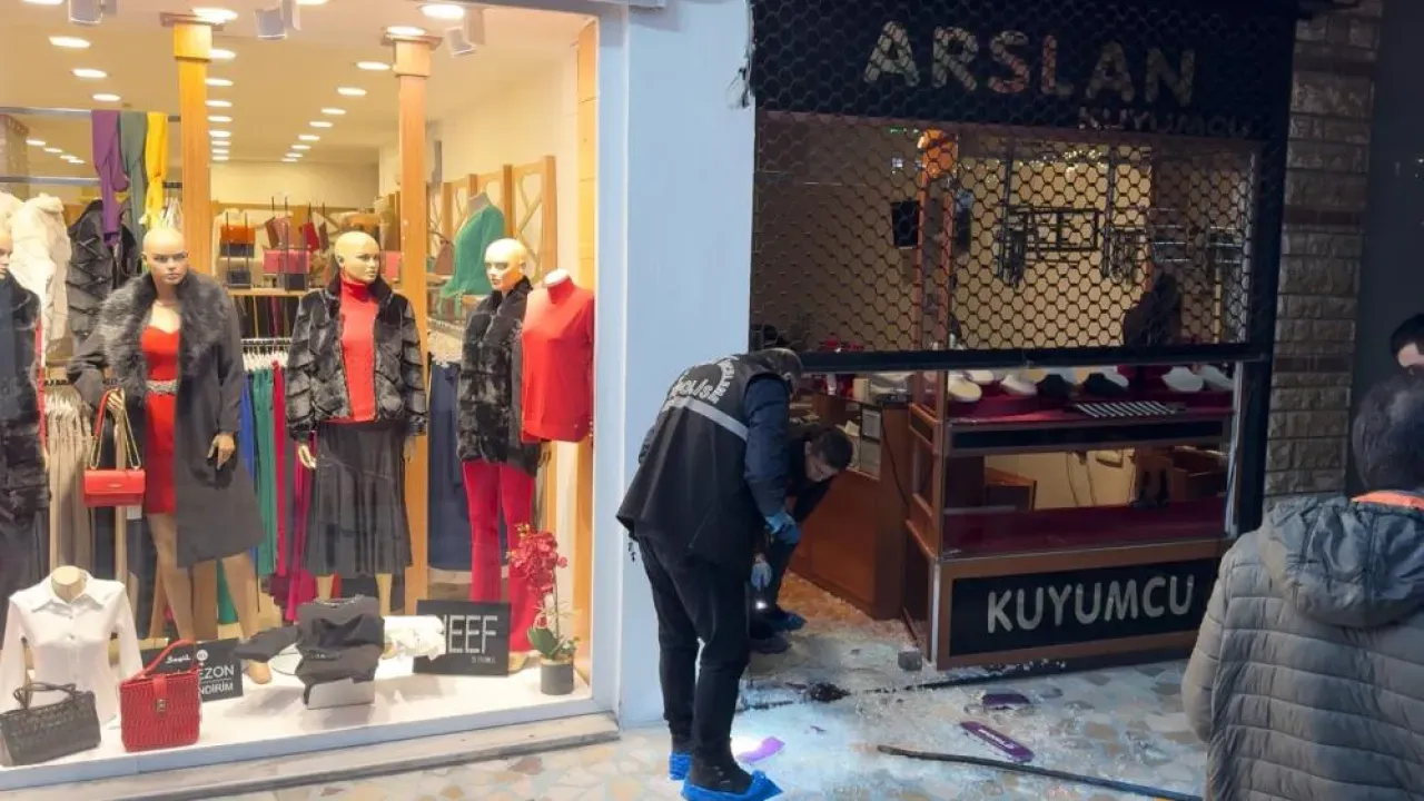 Image for Bursa'da 500 Bin TL'lik Kuyumcu Soygunu