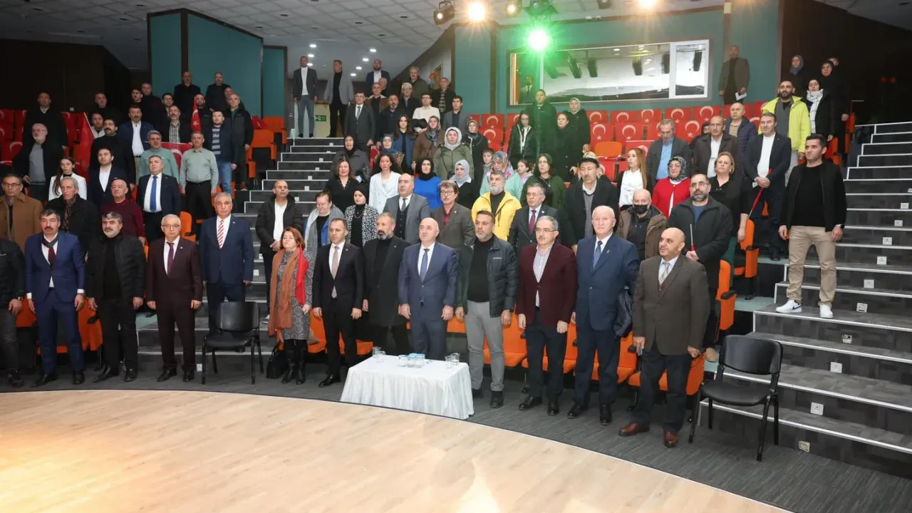 Image for Darıca’da Sarıkamış şehitleri anıldı Başkan Muzaffer Bıyık da katıldı