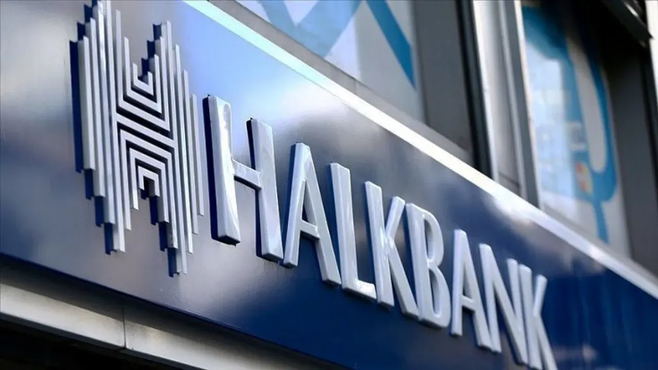 Image for Halkbank'tan çalışanlarına 1 aylık sürpriz maaş ikramiyesi