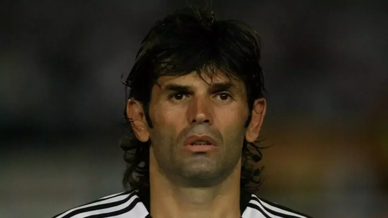 Image for İbrahim Üzülmez Kimdir?