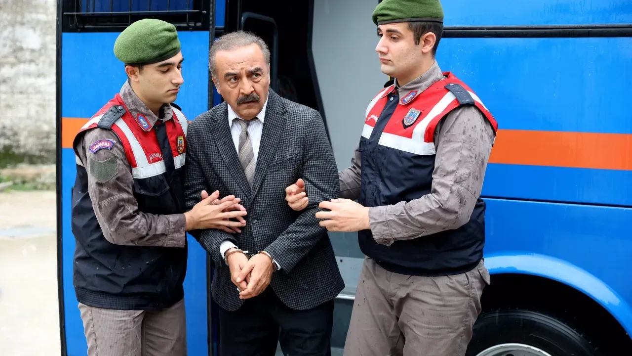 Image for Yılmaz Erdoğan’ın Yeni Dizisi “İnci Taneleri” Fragmanları İle Gündem Oldu!