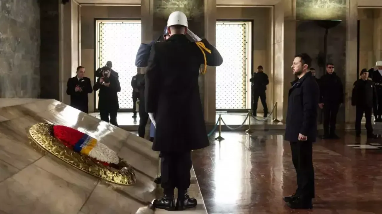 Image for Zelensky, Anıtkabir’i Ziyaret Etti: Atatürk’ün Mezarında Saygı Duruşunda Bulundu
