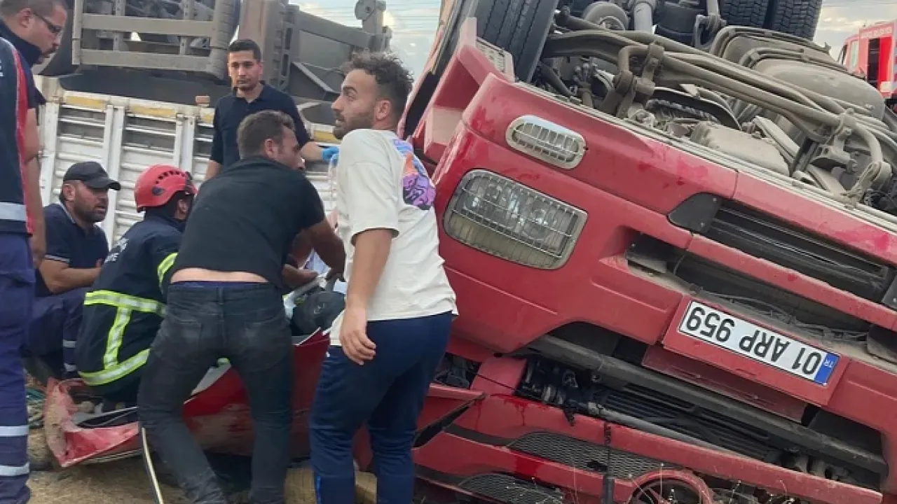 Nevşehirde Virajı Alamayan Tır Devrildi 1 Ölü