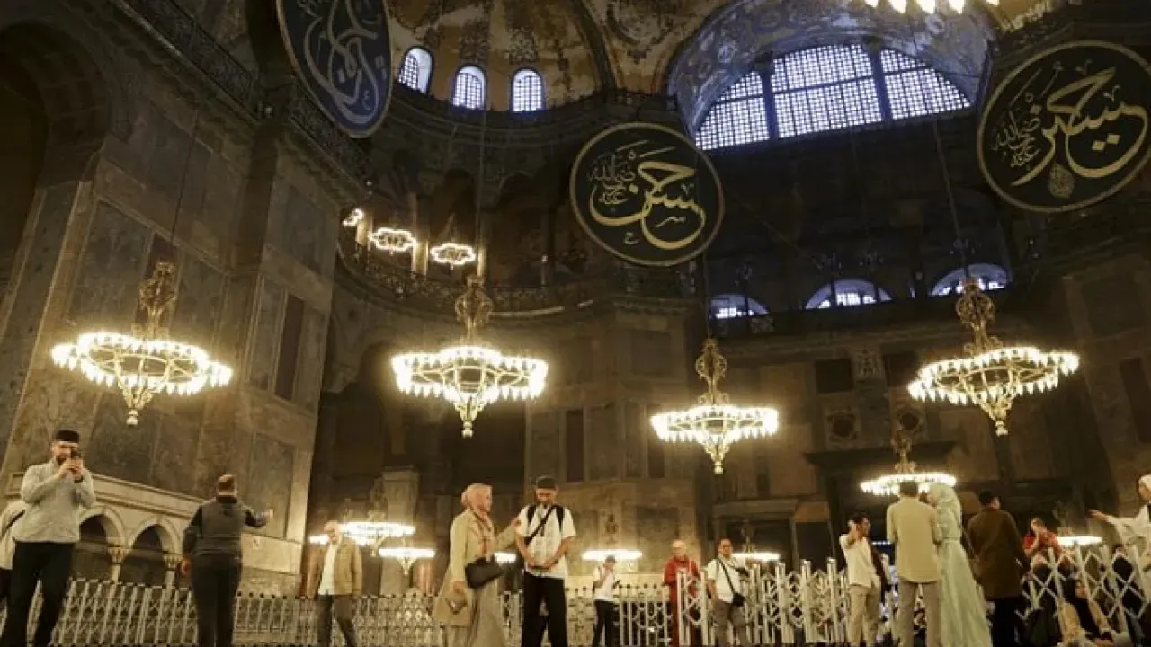 Ayasofya Camii'ne Restorasyon Hazırlıkları Tamamlandı