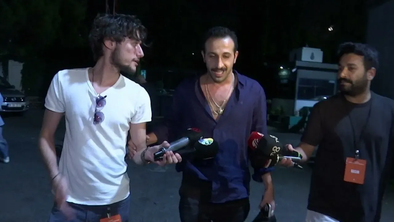 Yalı Çapkını’nın Aşıkları Sette Birbirlerine Girdi! Çalışanlar Kavgayı Zor Ayırdı!