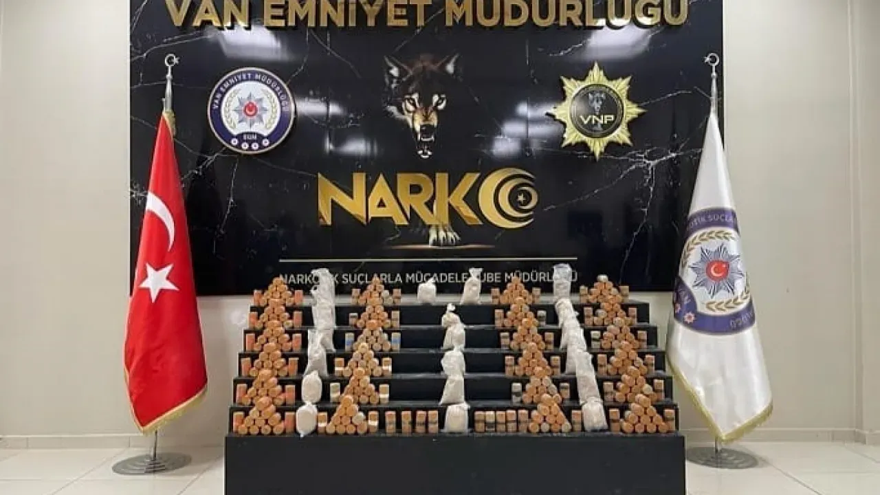 Van'da Uyuşturucu Satıcılarına Operasyon: 45,5 Kg Eroin Ele Geçirildi
