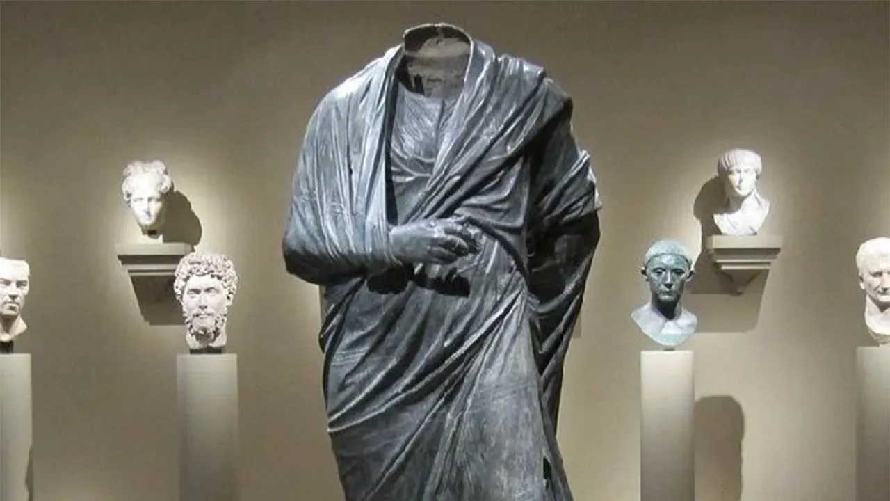 65 Yıl Sonra Yurda Dönüş Marcus Aurelius Heykeli Türkiye'ye Geri Geliyor