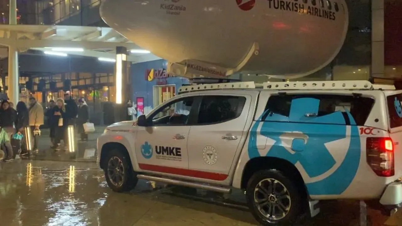 Akasya AVM’de Havalandırma Sisteminde Yangın Tahliye ve İddialar Ortaya Çıktı