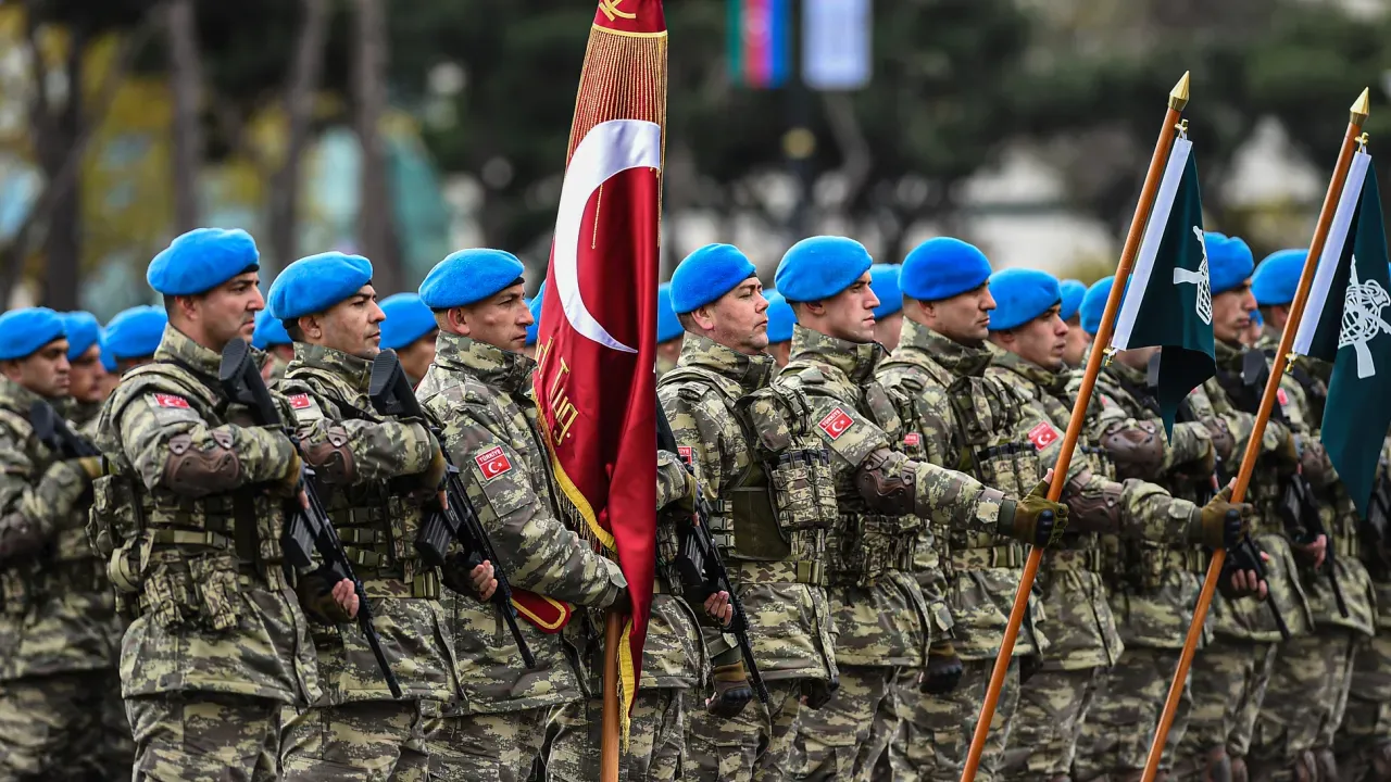"Asker Duası Gençlerin Manevi Destek Arayışı ve Toplumsal Yankıları"