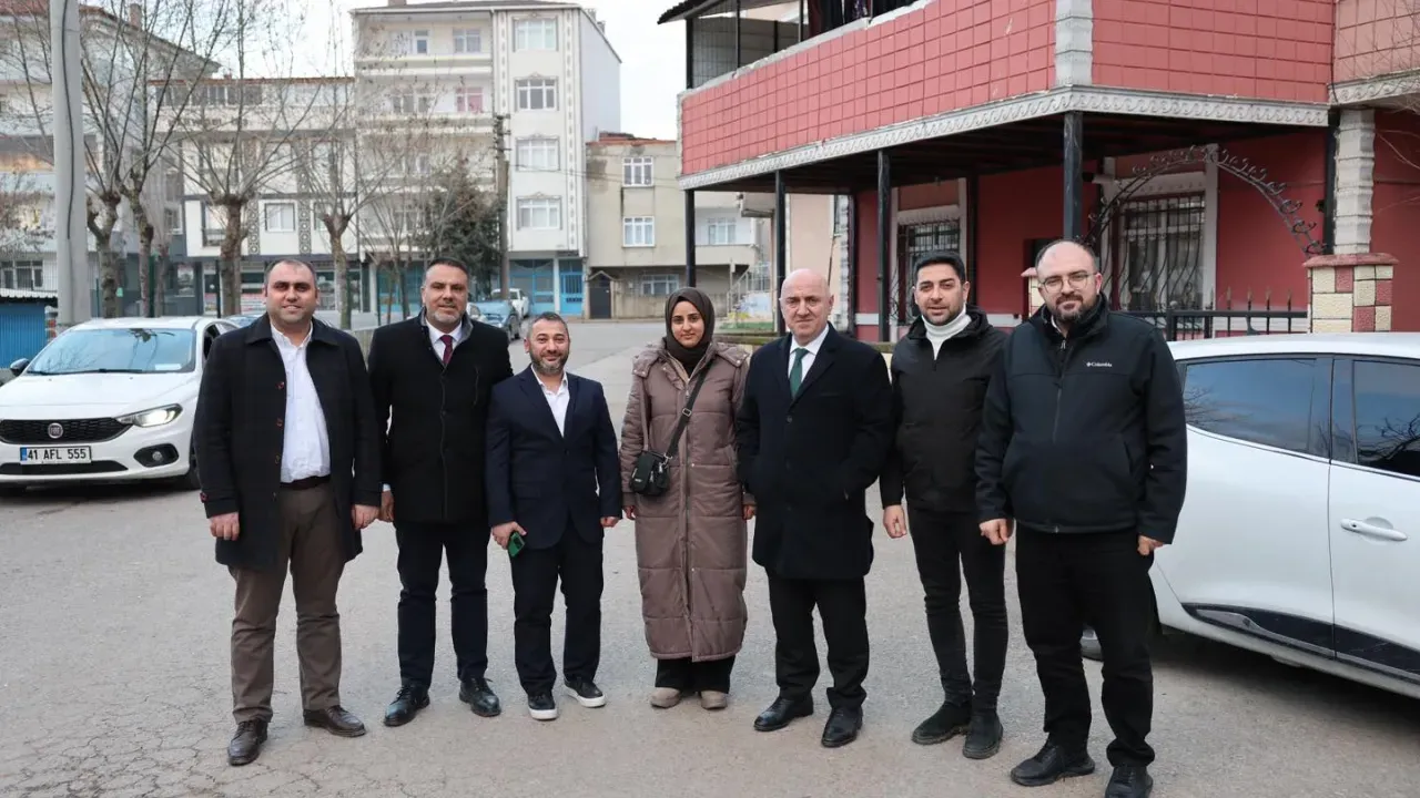 Darıca Belediye Başkanı Muzaffer Bıyık, Ramazan’da esnaf ve vatandaşlarla buluştu