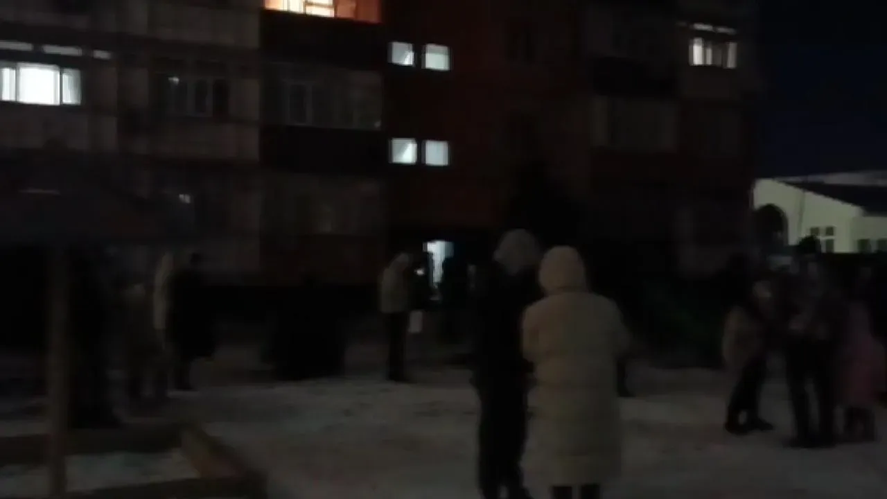 Kırgızistan'da 7 Şiddetinde Deprem Meydana Geldi