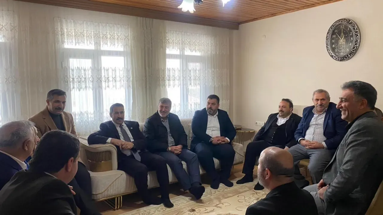 Milletvekilleri Cemil Yaman ve Sami Çakır'dan Abdurrahim Artut’a Anlamlı Ziyaret