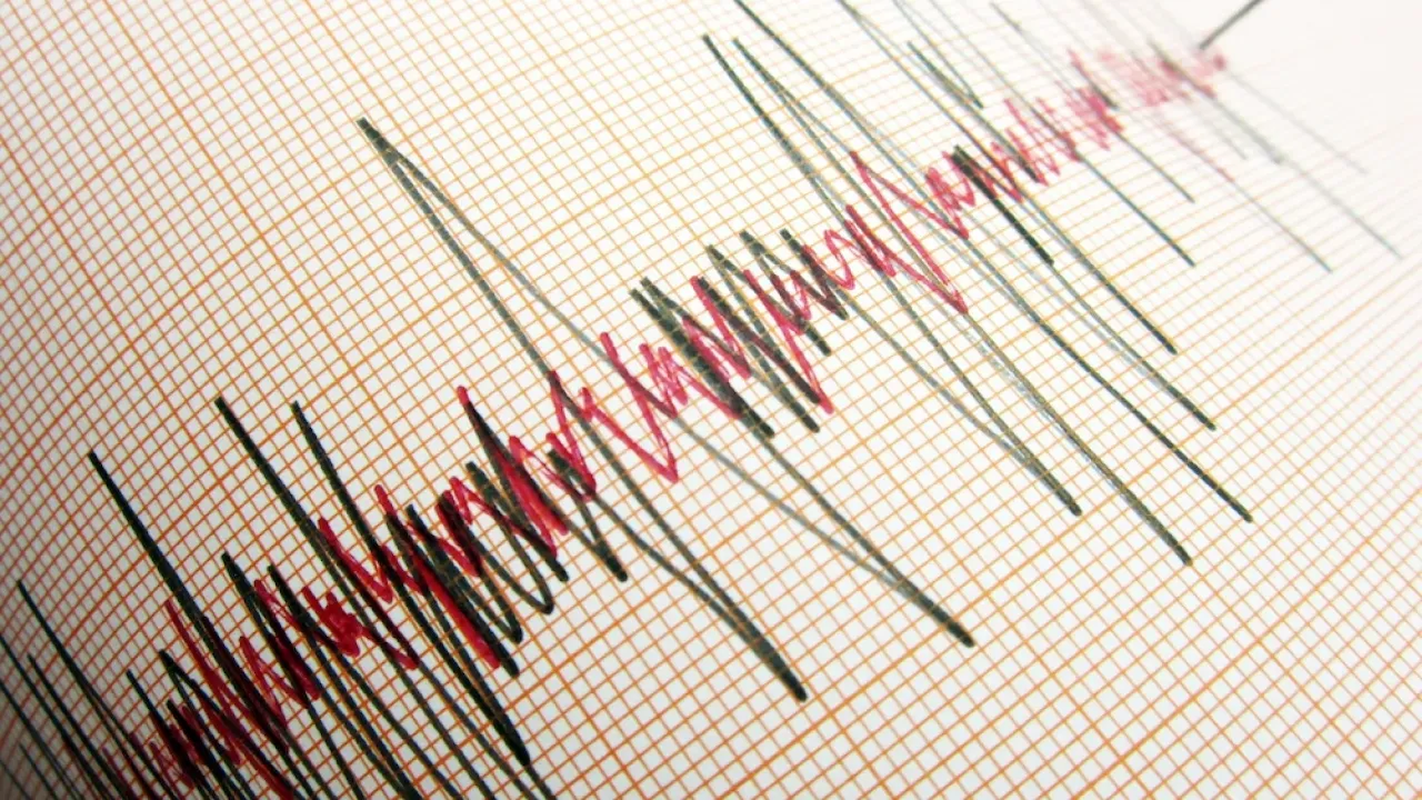 Son dakika deprem! Elazığ sallandı Sivrice’de 3.9 Büyüklüğünde Deprem